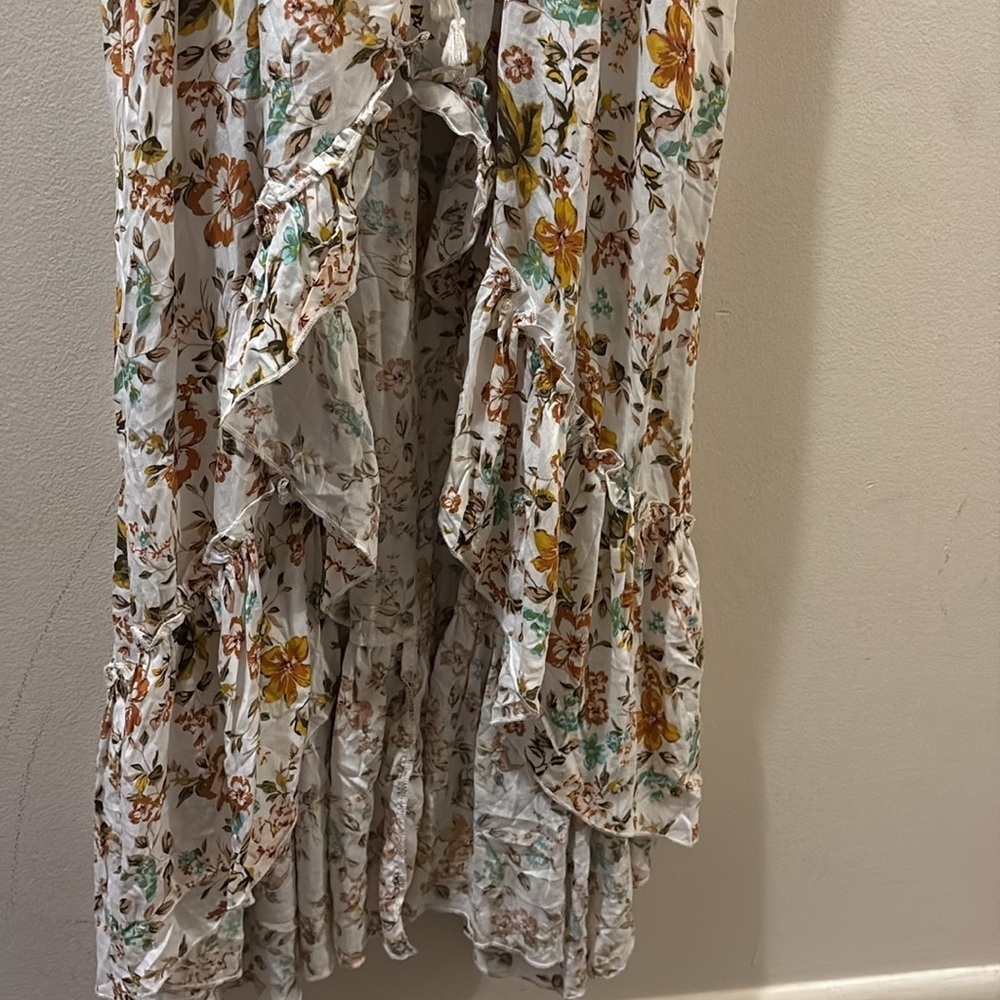 Petal & Pup Floral Maxi Dress - size 8 - spaghetti straps - hi/low hem - Picture 4 of 8